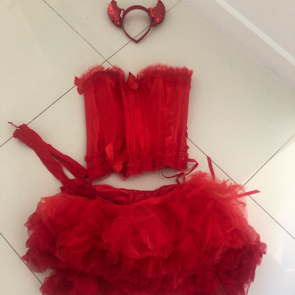 Used devil costume! Only wore once! Like new